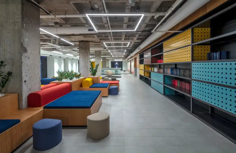 300 E. Washington Street